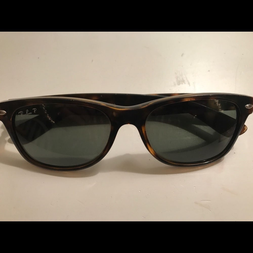 Ray ban  polarized new wayfarer sunglasses